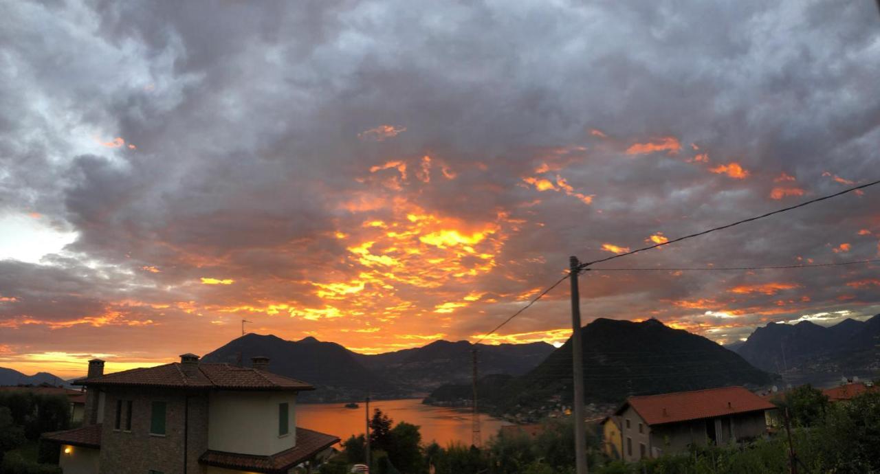 Villa Island Sunset House Sulzano Exterior foto